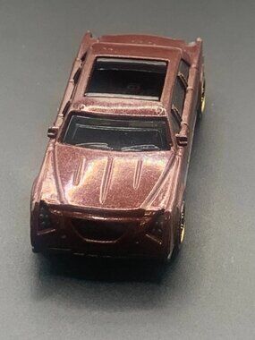 1/64th 2001 Matchbox Maroon Diecast Limousine Vehicle LOOSE SELLING AS IS
